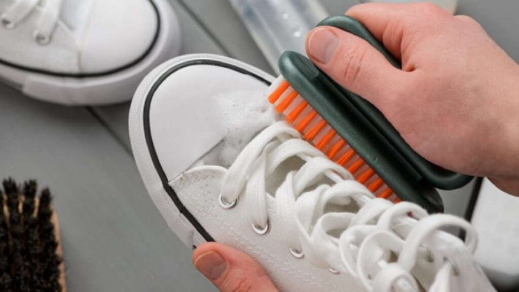 10 Tempat Cuci Sepatu di Ungaran