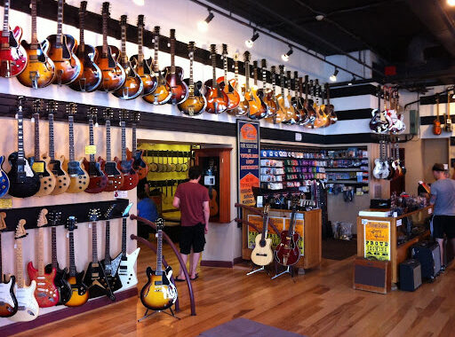 Toko Gitar Terdekat di Demak